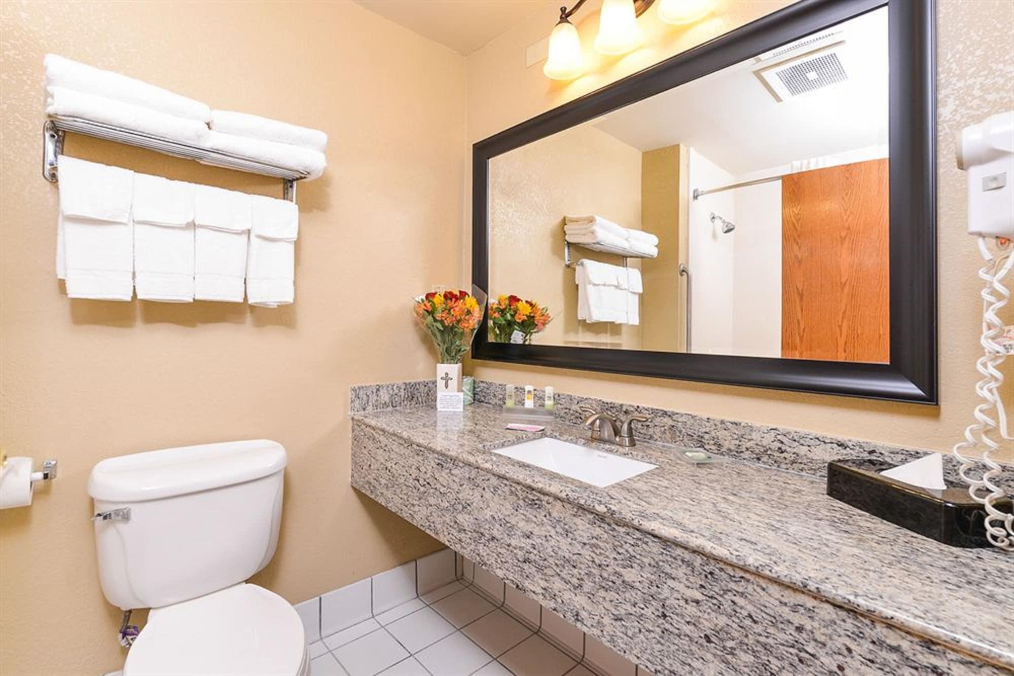 Country Inn & Suites By Radisson, Watertown, Sd Eksteriør bilde